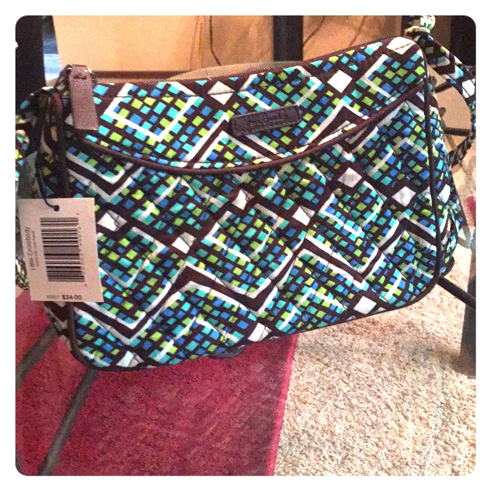 #💙1 Brand new Vera Bradley small handbag.